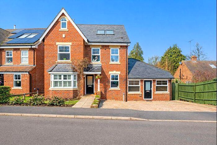 5 Bedroom Detached House For Sale In Meads Lane, Wheathampstead, St. Albans, Hertfordshire, AL4
