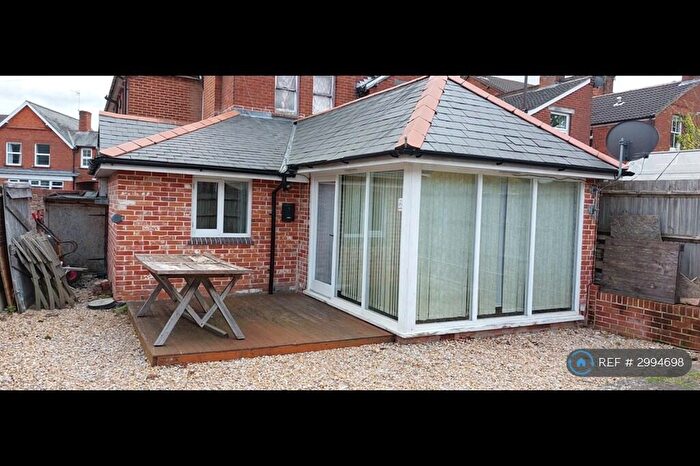 1 Bedroom Maisonette To Rent In Queens Road, Basingstoke, RG21