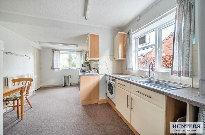 2 Bedroom Semi-Detached Bungalow For Sale In Courtneys, Selby, YO8