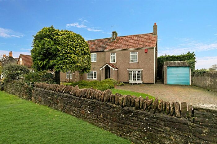 3 Bedroom Semi Detached House For Sale In Bristol Road, Frampton Cotterell, Bristol, BS36