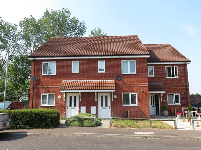 3 Bedroom Terraced House To Rent In Flemington Close, Mildenhall, IP28
