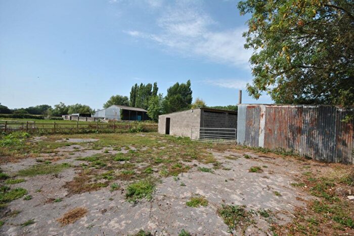 2 Bedroom Bungalow For Sale In Moorland Street, Axbridge, BS26