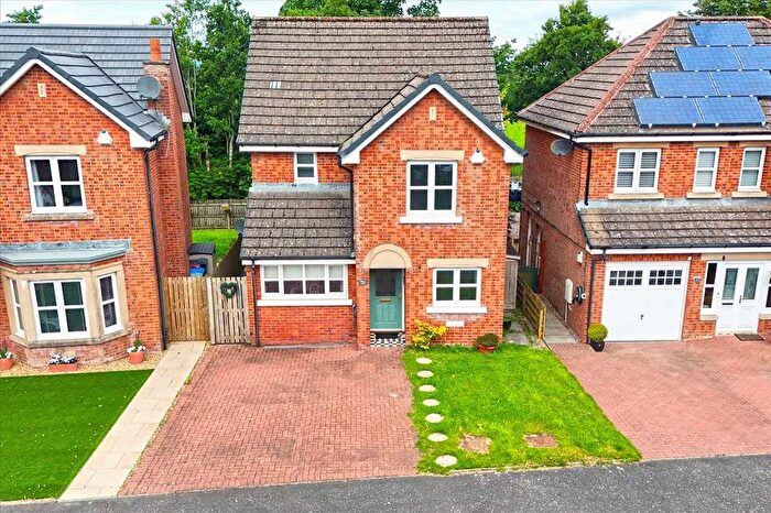 3 Bedroom Detached House For Sale In Polden Avenue, Lindsayfield, East Kilbride, G75