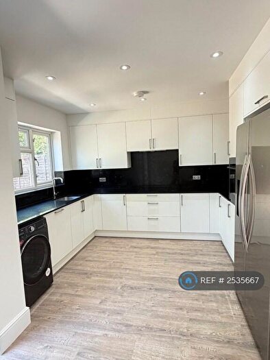 7 Bedroom Semi Detached House To Rent In Garratt Road, Edgware, HA8