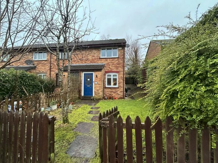 2 Bedroom House To Rent In Gairbraid Court, Maryhill, G20