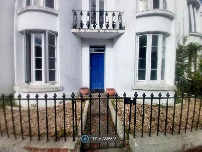 1 Bedroom Flat To Rent In Eastgate Street, Winchester, SO23