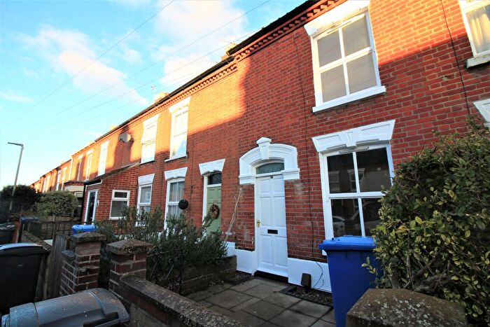 2 Bedroom Terraced House To Rent In Churchill Road, Norwich, NR3