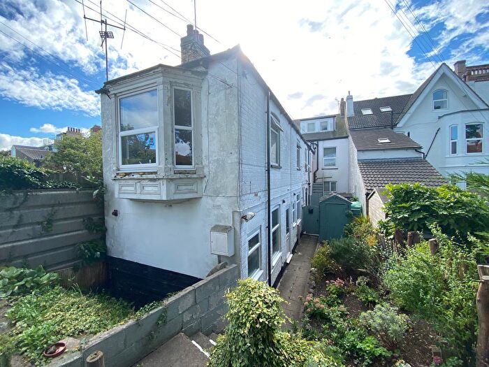 2 Bedroom Flat To Rent In New Road, Hornsea, HU18