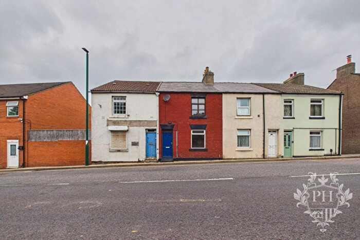 2 Bedroom Terraced House For Sale In High Street, Saltburn-By-The-Sea, TS12