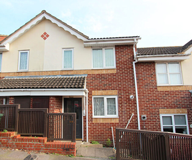 2 Bedroom Terraced House For Sale In Moss Way, Darenth, DA2