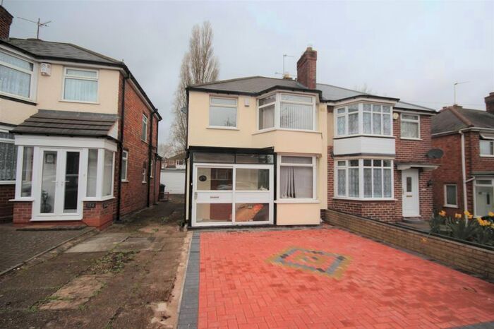 3 Bedroom Semi-Detached House To Rent In Millington Road, Hodge Hill, Birmingham, B36