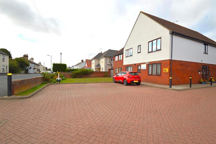 1 Bedroom Retirement Property For Sale In High Street, Great Wakering, Southend-On-Sea, SS3