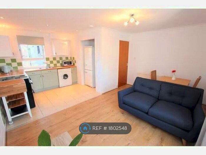 1 Bedroom Flat To Rent In The Paddockholm, Edinburgh, EH12