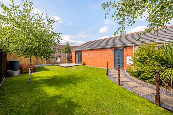 2 Bedroom Semi Detached Bungalow For Sale In Robin Hoods Walk, Boston, PE21