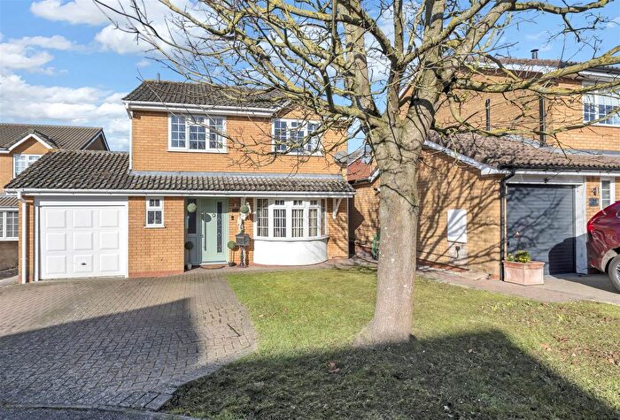 4 Bedroom Detached House For Sale In Micklesmere Drive, Ixworth, Bury St. Edmunds, IP31
