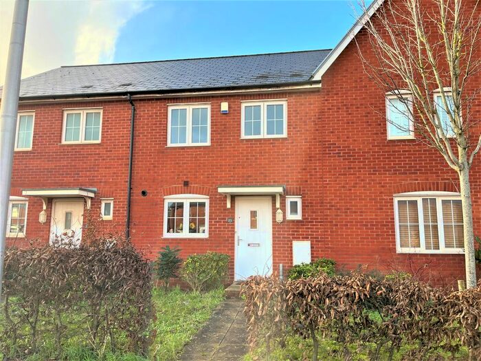 3 Bedroom Property To Rent In Hawkins Road, Exeter, EX1