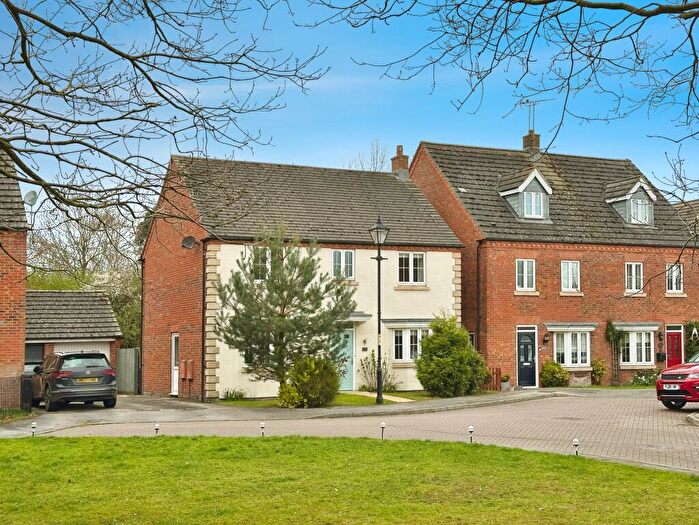 4 Bedroom Detached House For Sale In Doe Close, Witham St Hughs, LN6