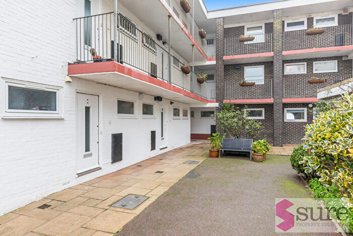 1 Bedroom Flat To Rent In High Cliff Court, High Street, Rottingdean, BN2