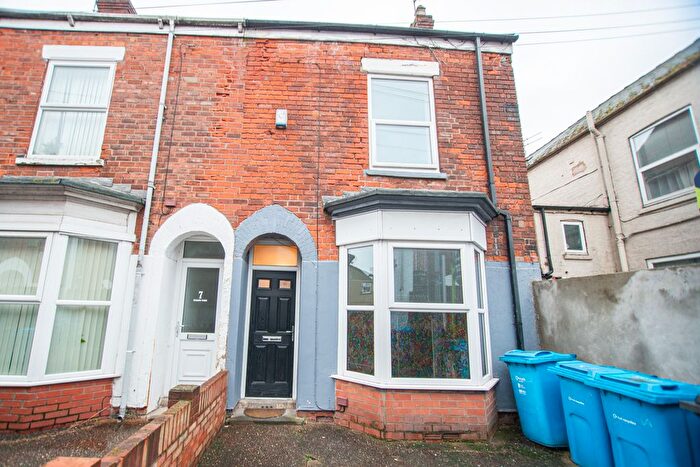 2 Bedroom End Of Terrace House To Rent In Mayfield Street, Kingston Upon Hull, HU3