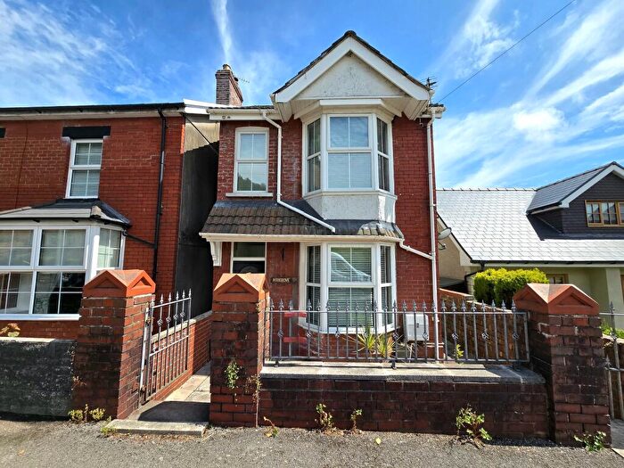 2 Bedroom Detached House For Sale In Maesteg Road, Tondu, Bridgend County., CF32