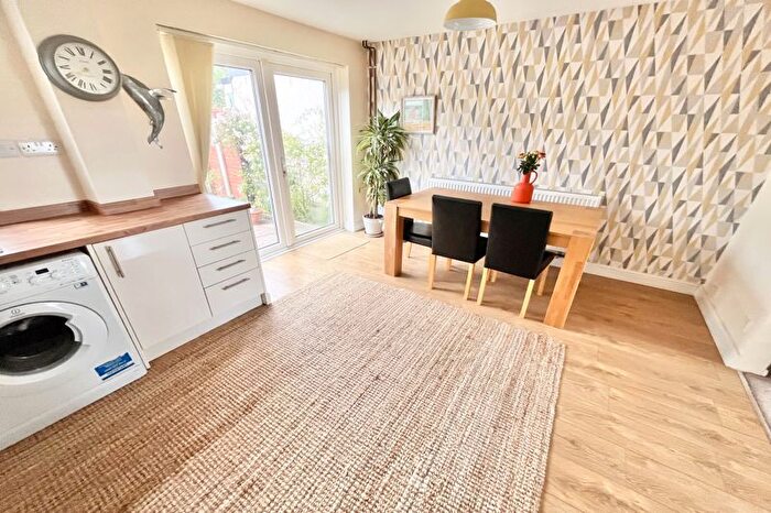 3 Bedroom Terraced House For Sale In Brent Close, Weston-Super-Mare, BS24