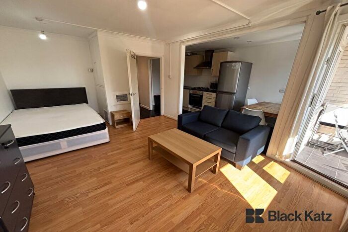 Studio To Rent In Barlow Street, Elephant And Castle, SE17