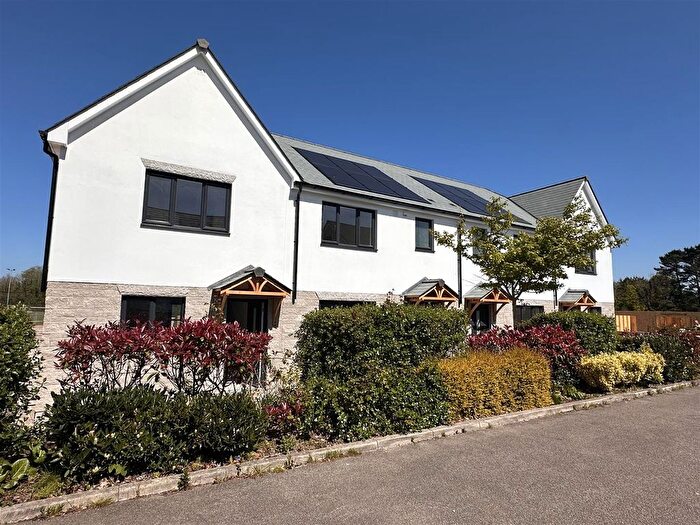 3 Bedroom Property For Sale In Kevill Road, Camborne, TR15