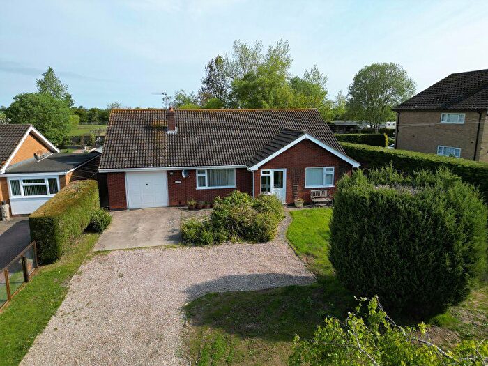 3 Bedroom Detached Bungalow For Sale In Crawcroft Lane, Hannah, Lincolnshire, LN13