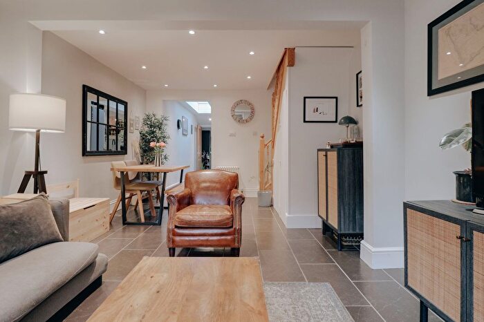 3 Bedroom Terraced House For Sale In Villiers Road, Watford, WD19