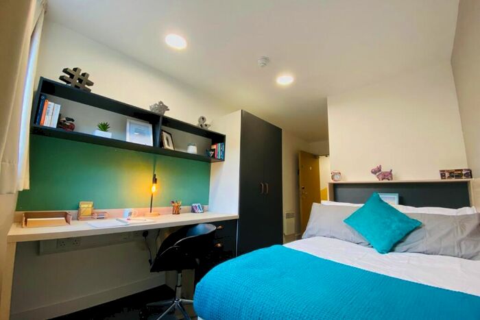 1 Bedroom House To Rent In Blackhorse Ln, London, E17