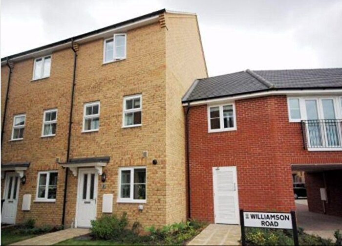 4 Bedroom Terraced House For Sale In Williamson Road, Watford, WD24