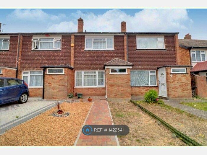 2 Bedroom Terraced House To Rent In De Salis Road, Uxbridge, UB10