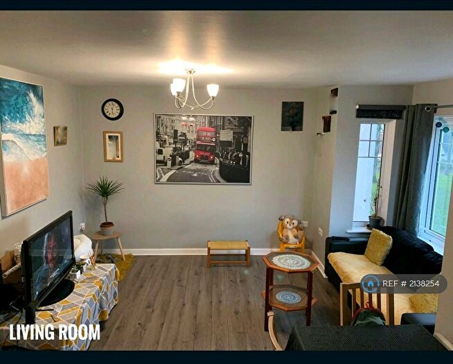 2 Bedroom Flat To Rent In Rathbone Court, Coventry, CV6