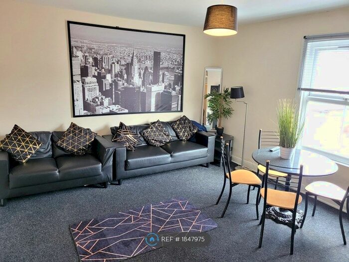 6 Bedroom Flat To Rent In Glossop Road, Sheffield, S10