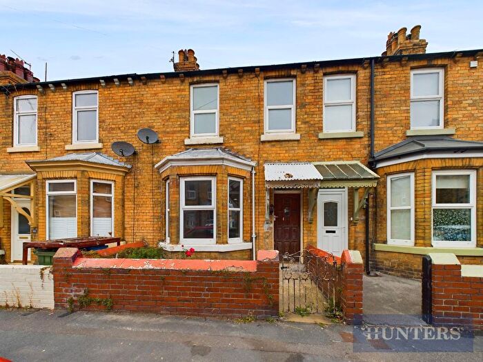 4 Bedroom Terraced House For Sale In Gordon Street, Scarborough, YO12