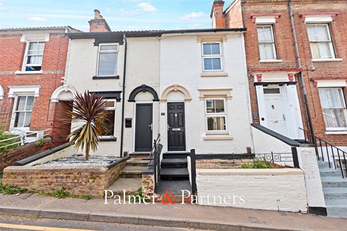 2 Bedroom Terraced House For Sale In Alexandra Road, Colchester, Essex, CO3