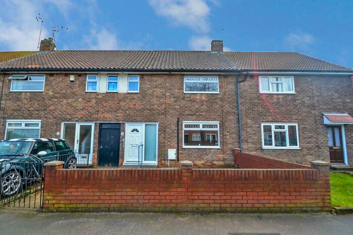 2 Bedroom Terraced House To Rent In Shannon Road, Longhill, Hull, HU8