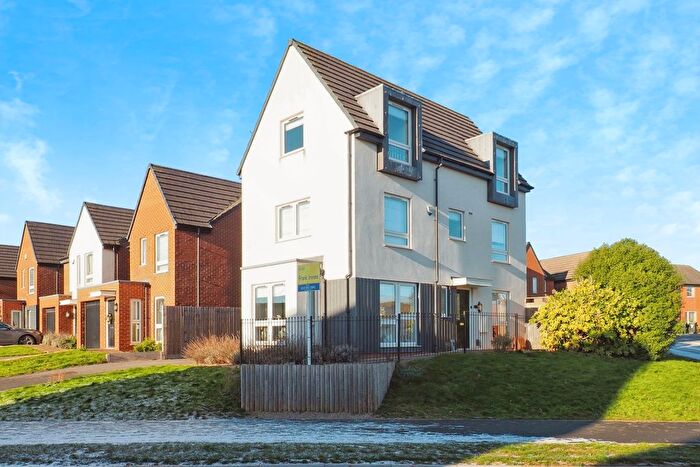 4 Bedroom Detached House For Sale In Waldrom Road, Gedling, Nottingham, Nottinghamshire, NG4