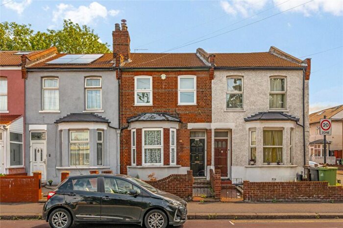 2 Bedroom Terraced House For Sale In Leyton Green Road, London, E10