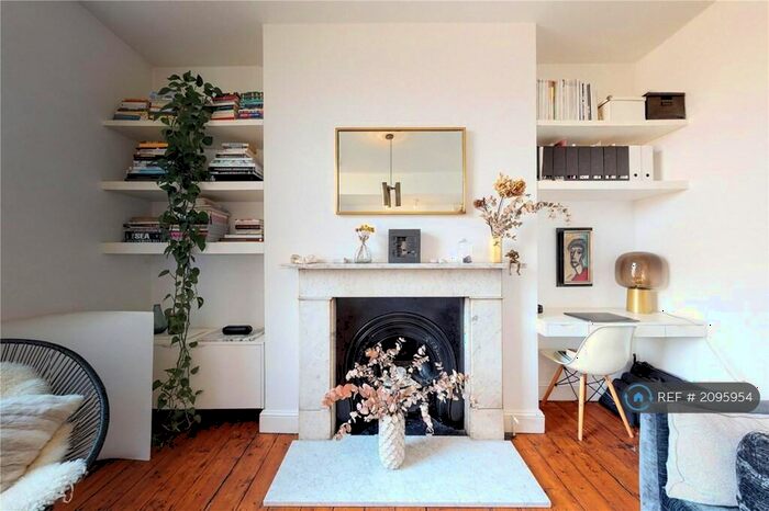 1 Bedroom Flat To Rent In Downs Road, London, E5