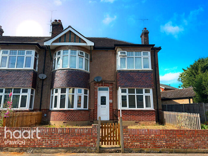 2 Bedroom Maisonette For Sale In Dalton Road, Ipswich, IP1
