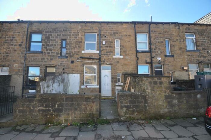 3 Bedroom Terraced House To Rent In Nashville Terrace, Keighley, BD22