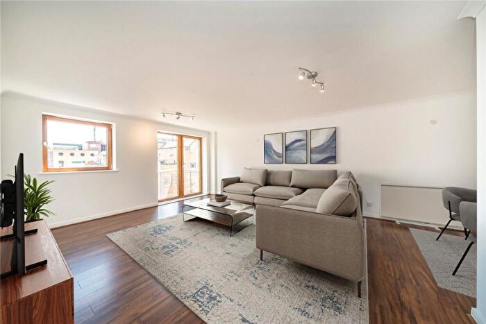 2 Bedroom Flat For Sale In Meridian Place, Canary Wharf, E14