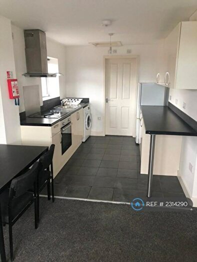 1 Bedroom Flat To Rent In Church Street, Old Basford, Nottingham, NG6