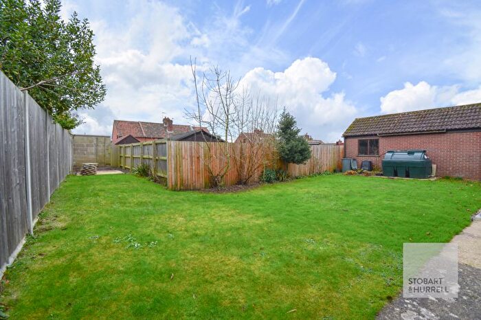 3 Bedroom Bungalow For Sale In Pightle Way, Reepham, Norfolk, NR10