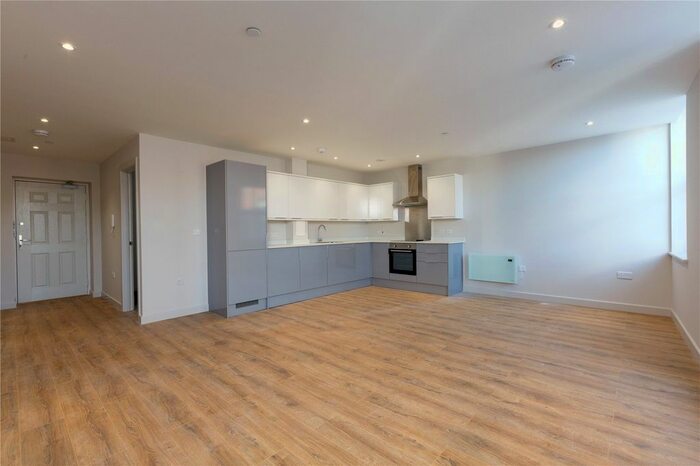 1 Bedroom Flat To Rent In Calverley Road, Tunbridge Wells, Kent, TN1