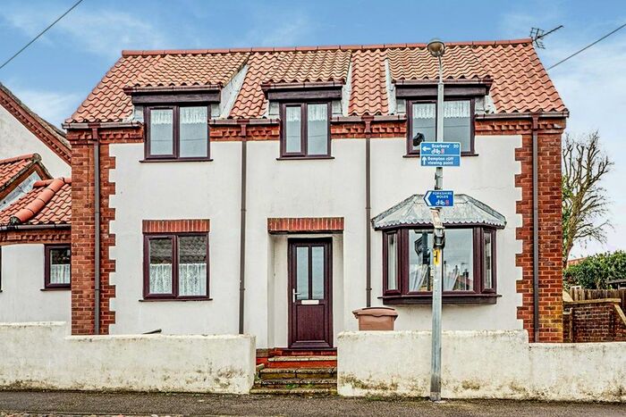2 Bedroom Semi-Detached House To Rent In High Street, Bempton, Bridlington, North Humberside, YO15