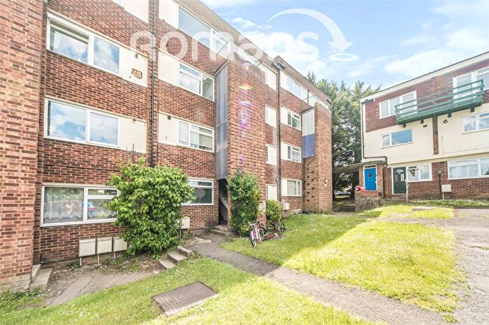2 Bedroom Apartment For Sale In Prospect Street, Reading, Berkshire, RG1