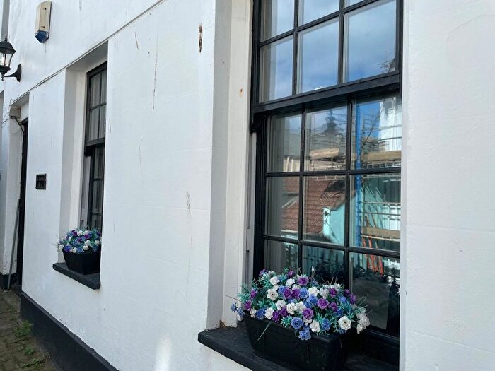 2 Bedroom Detached House To Rent In Fore Street, Ilfracombe, Devon, EX34