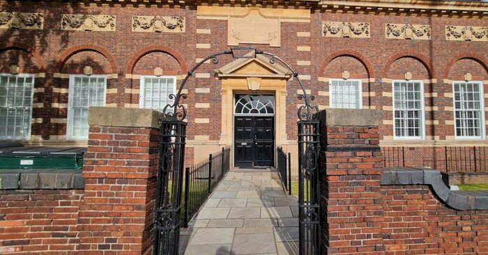 2 Bedroom Apartment To Rent In The Old Art School, Lichfield Road, Sutton Coldfield, B74